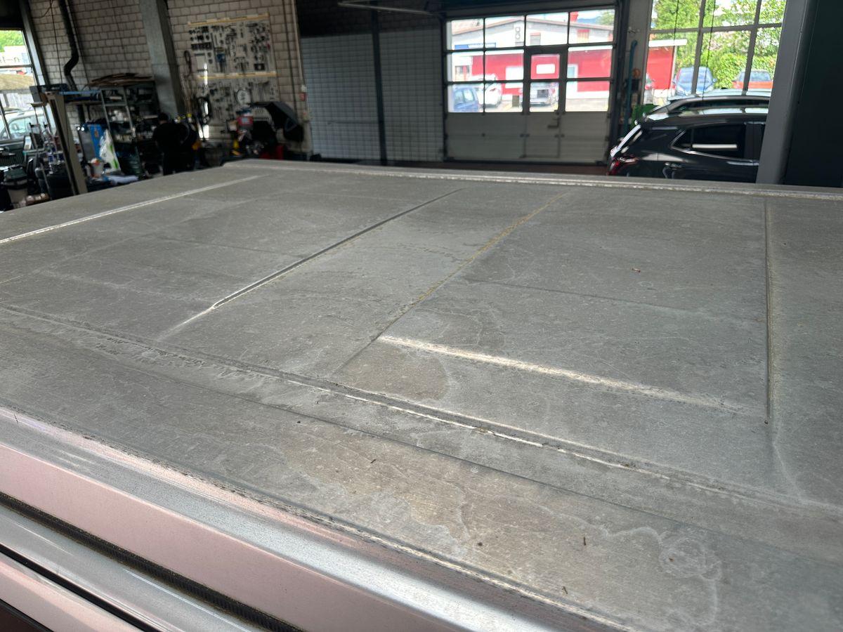 T11