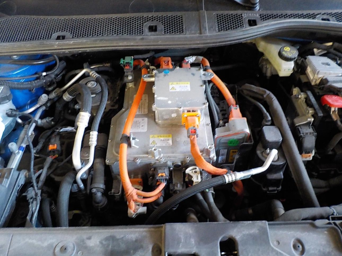 T12