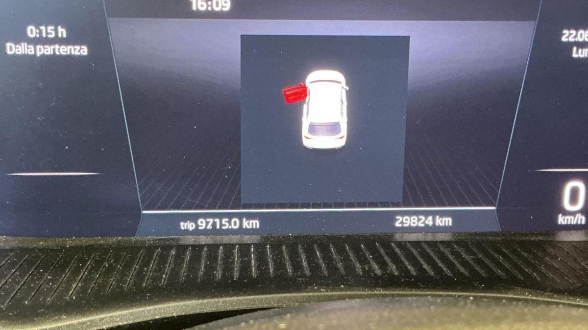 T9
