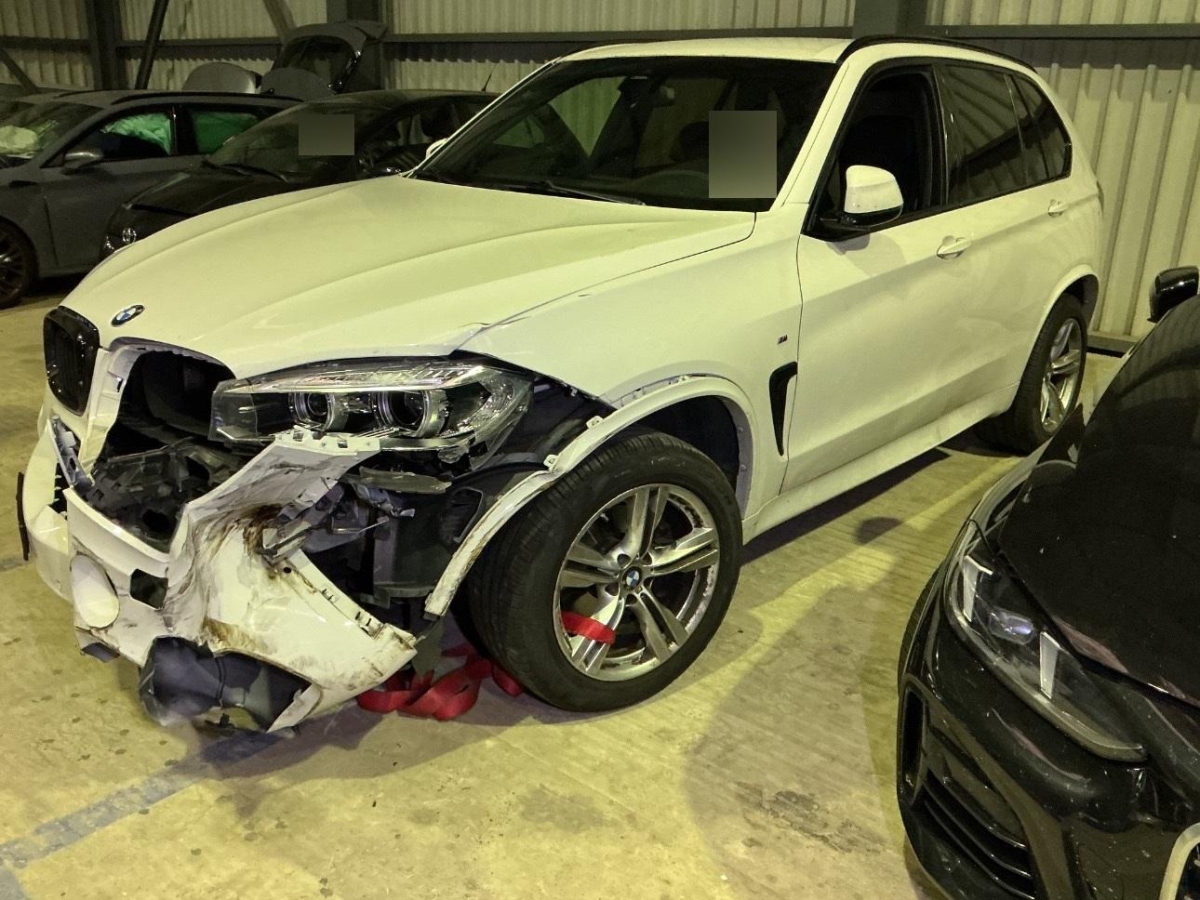T1