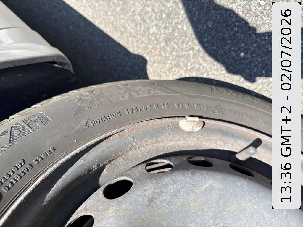 T11