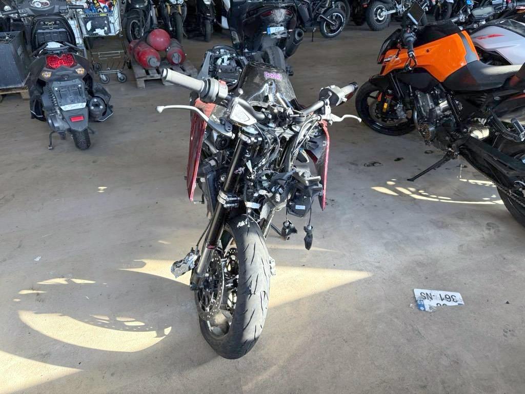 T6