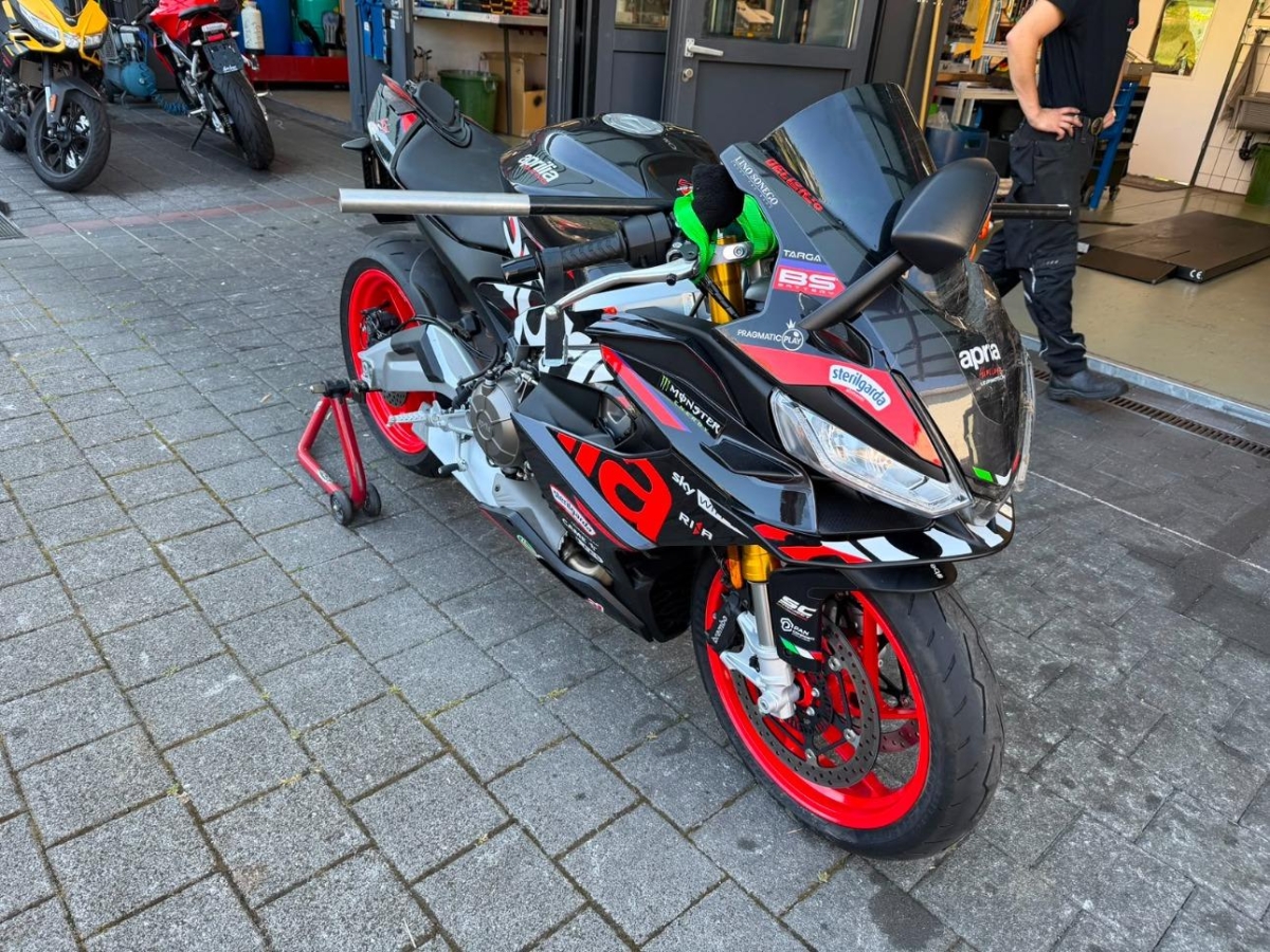 T3
