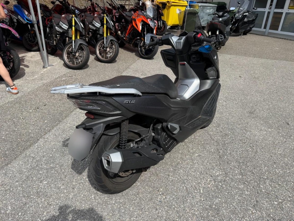 T1