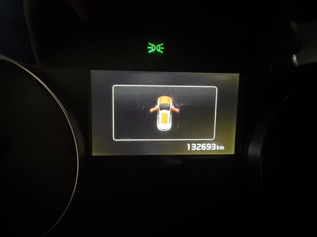 T8
