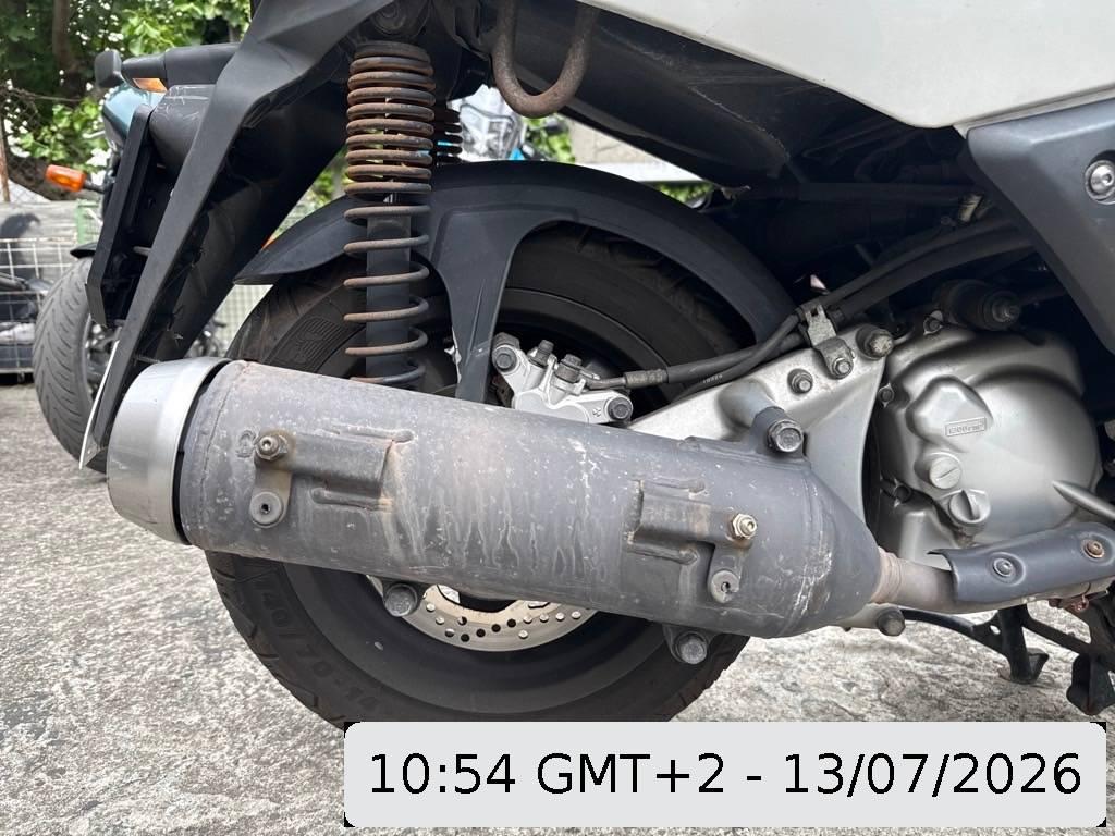 T18