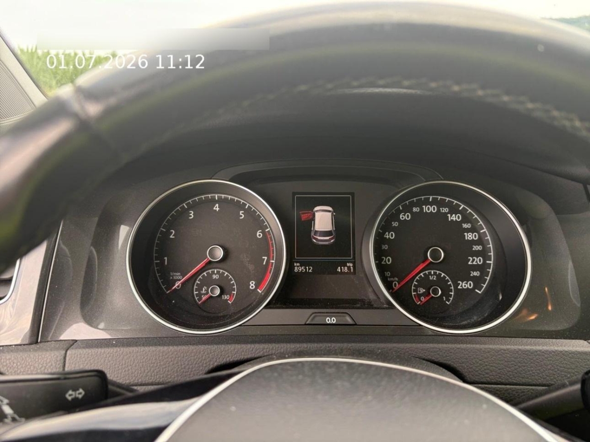 T9