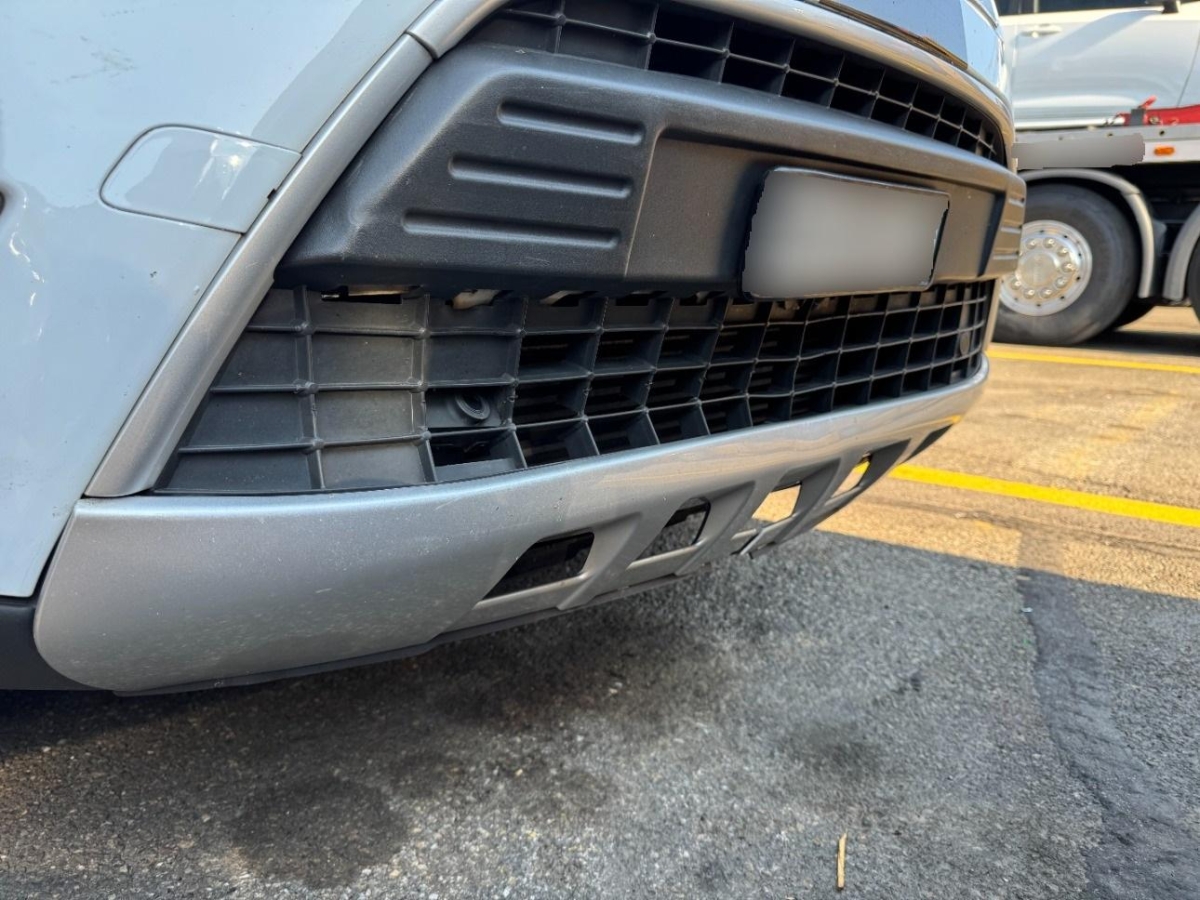 T12