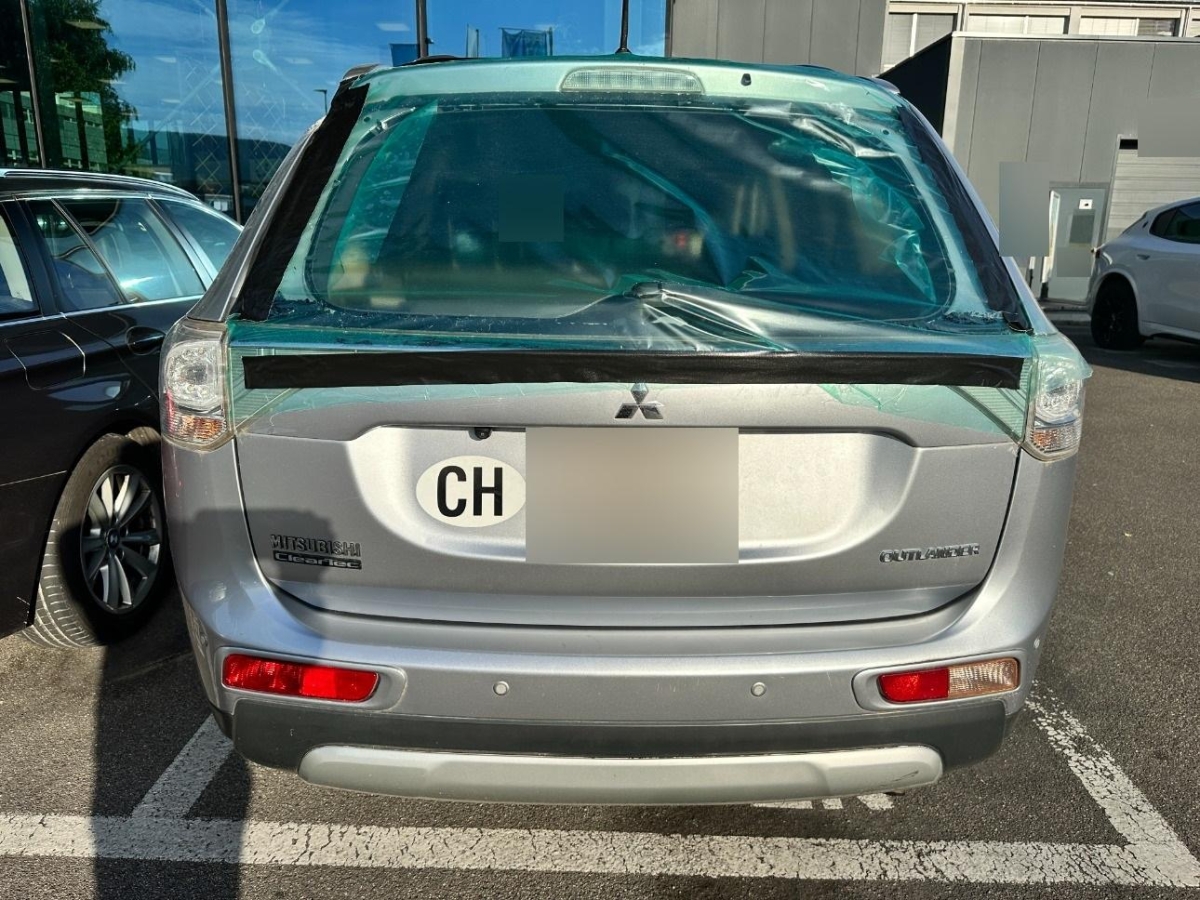 T3
