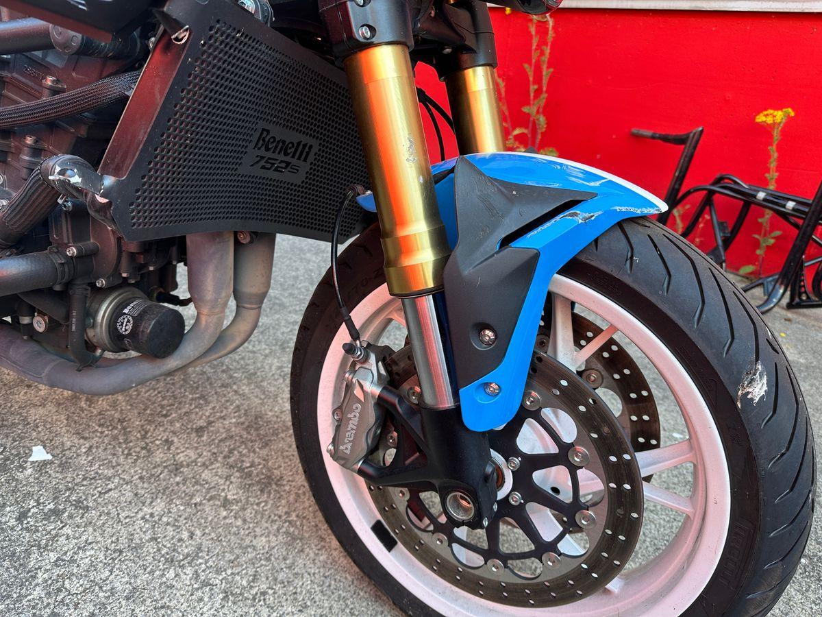 T12