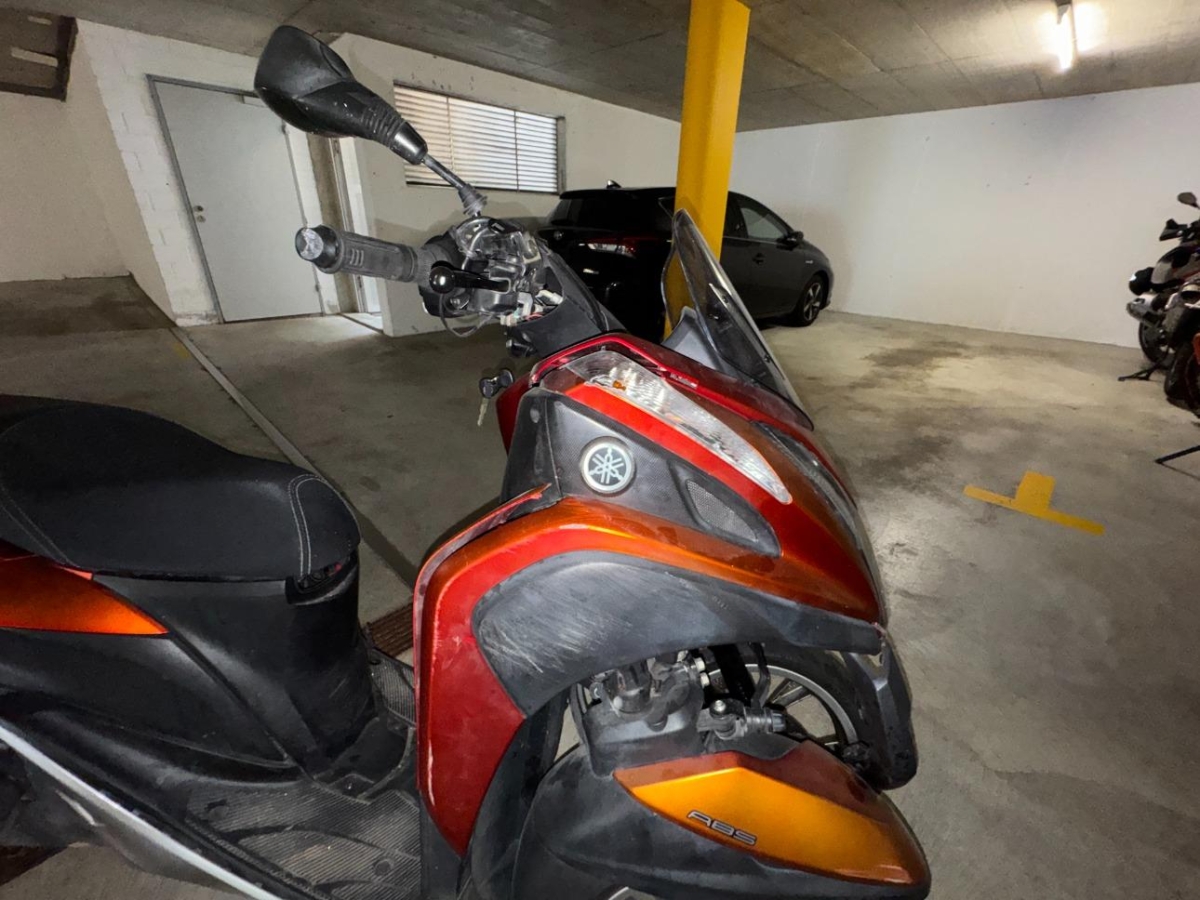 T12