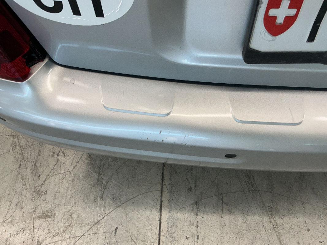 T18