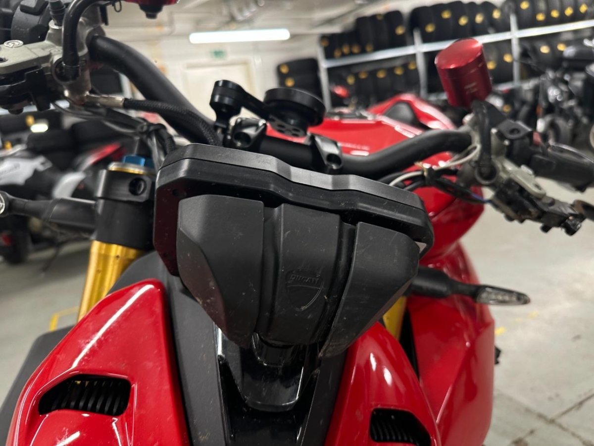 T10