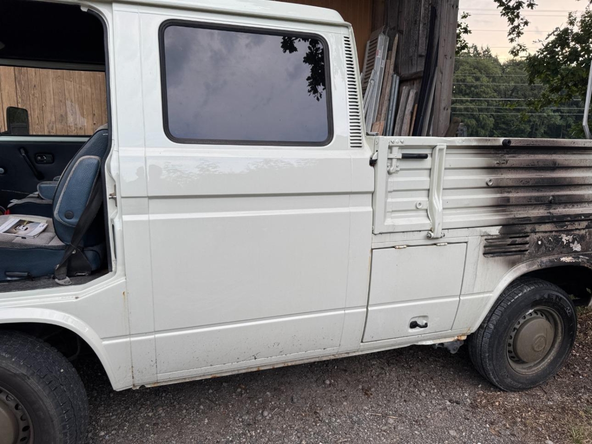 T16