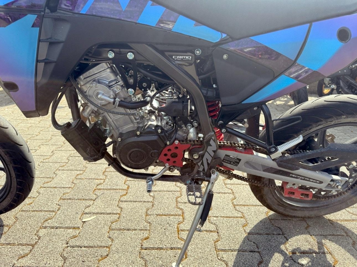 T11