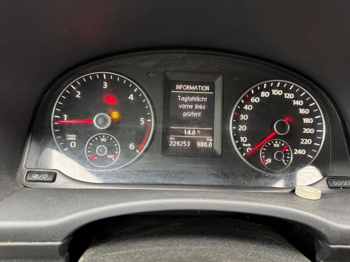 T8