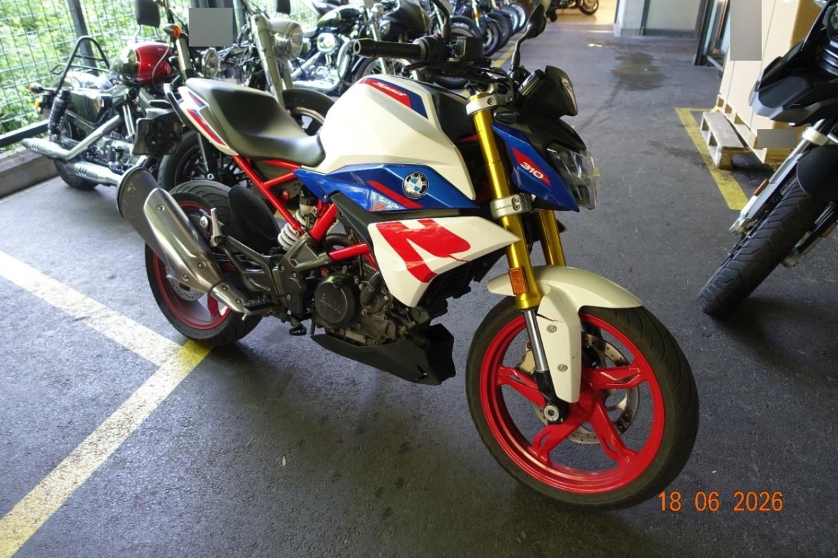 T1