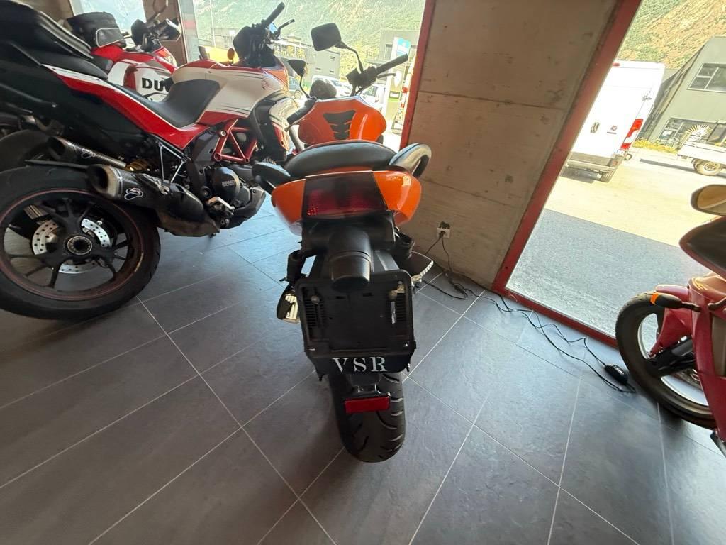 T4