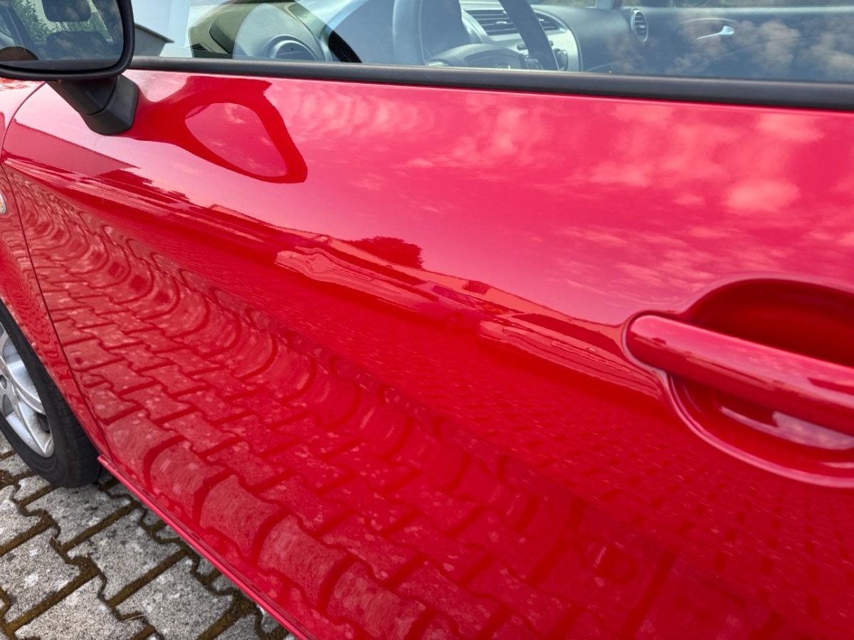 T12