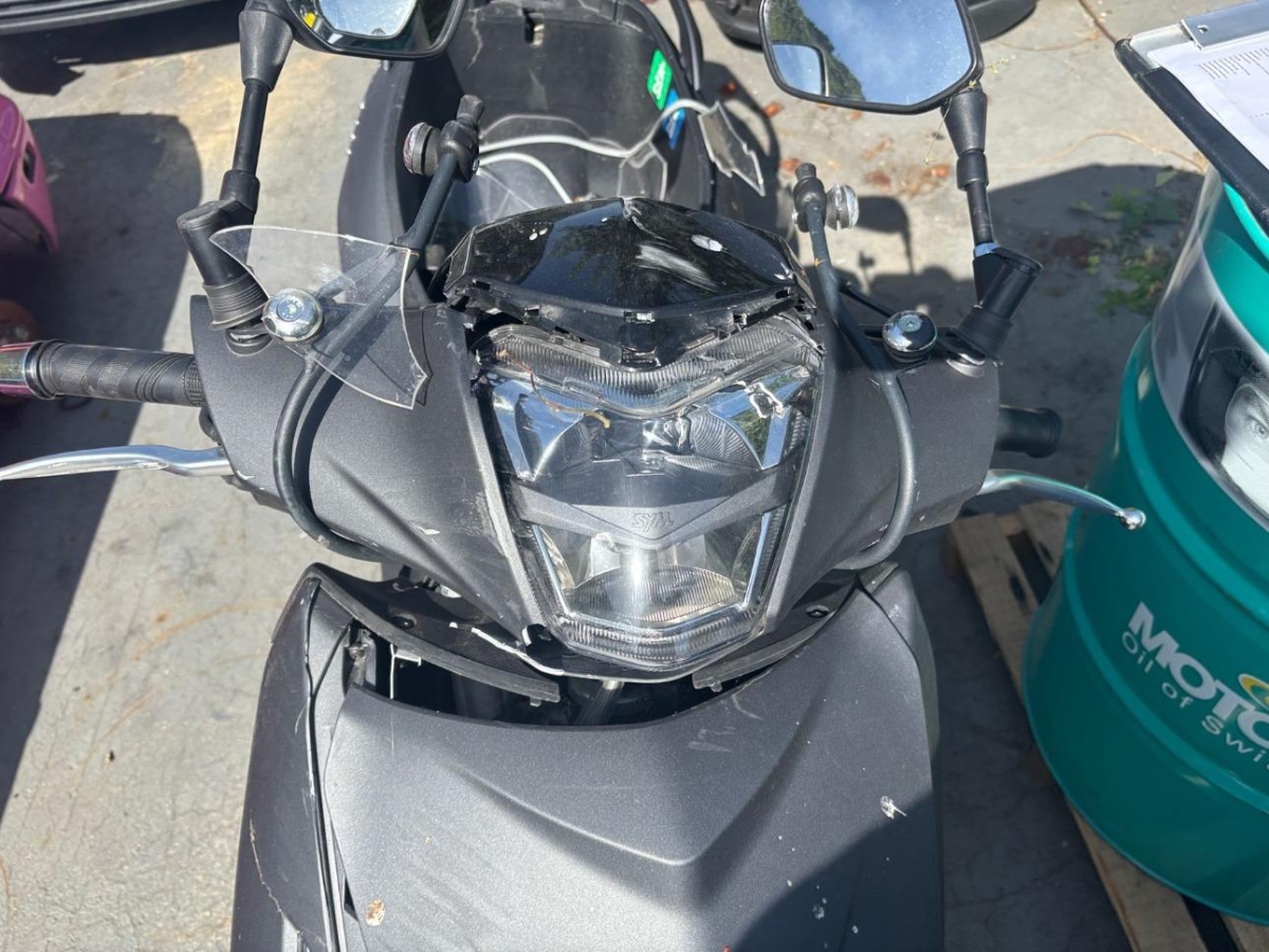 T7