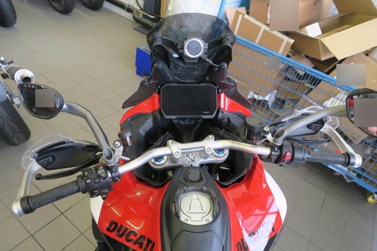 T12
