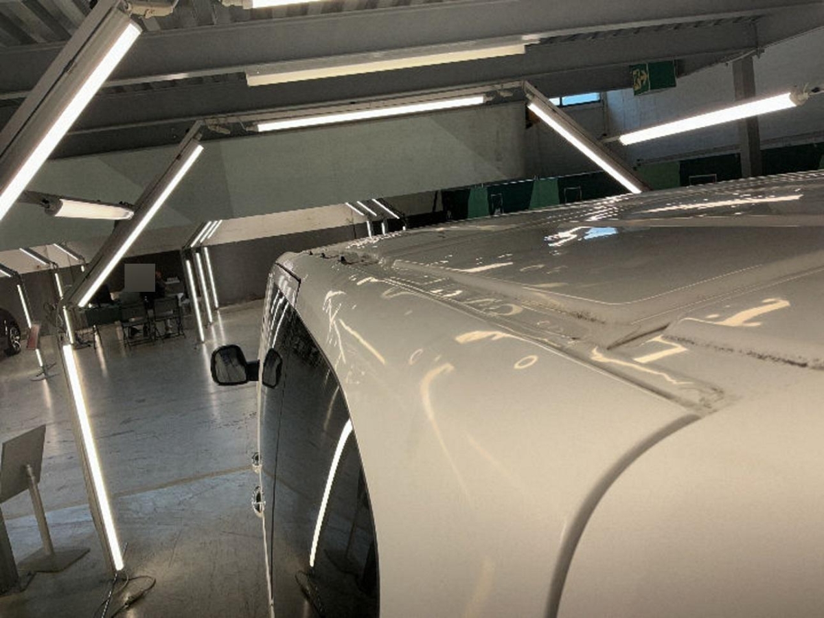 T18