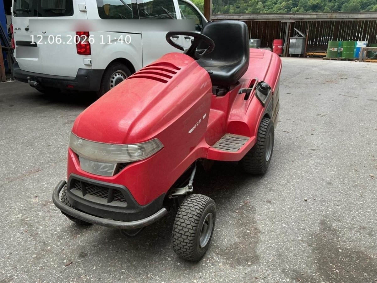 T8