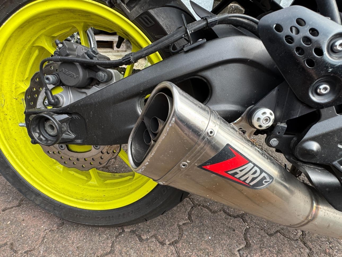 T18