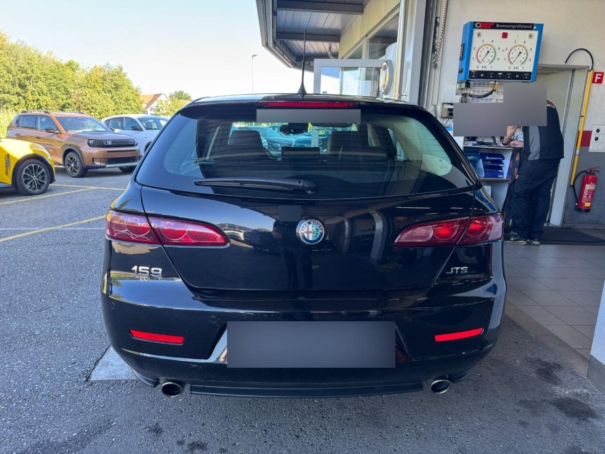 T3