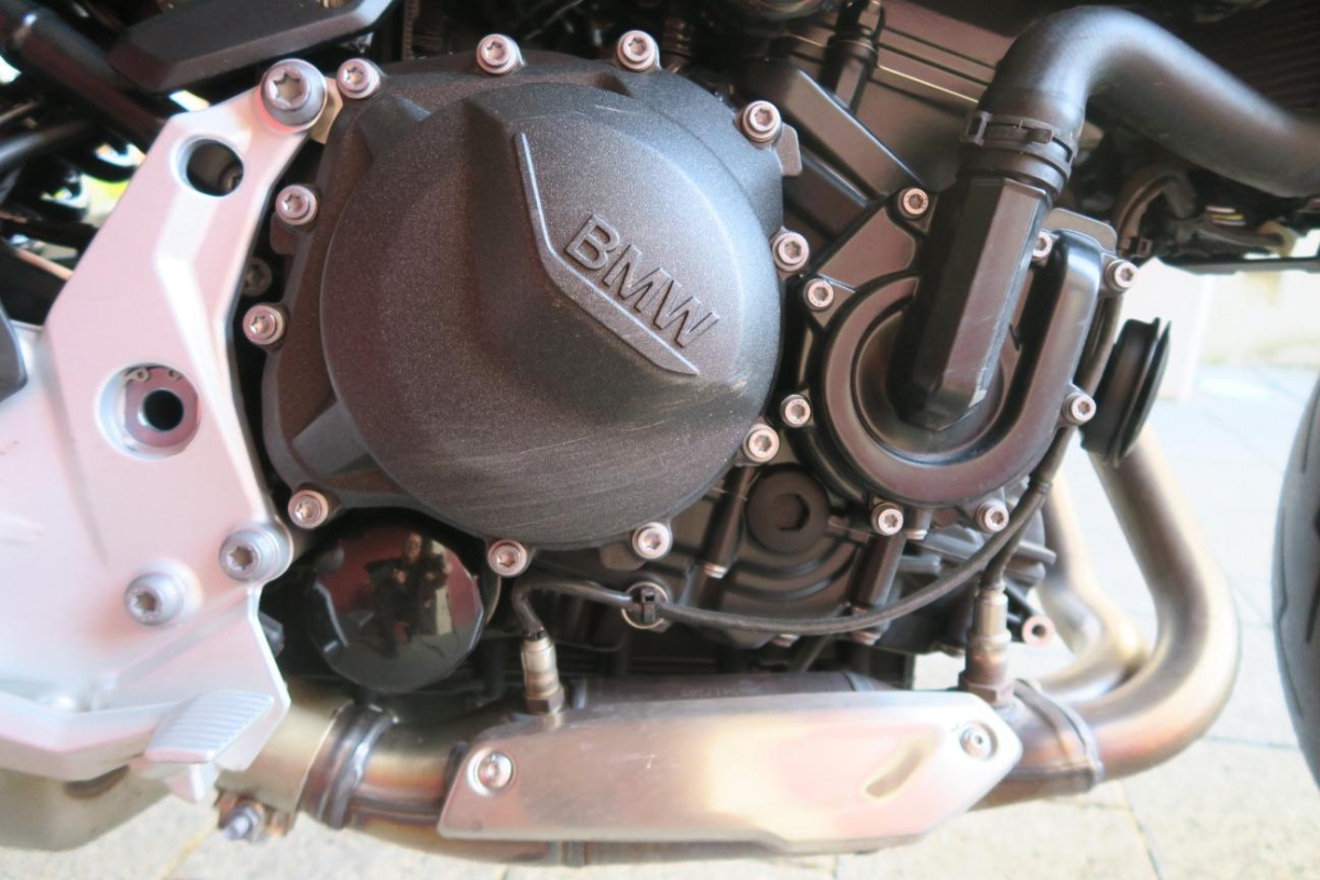 T10