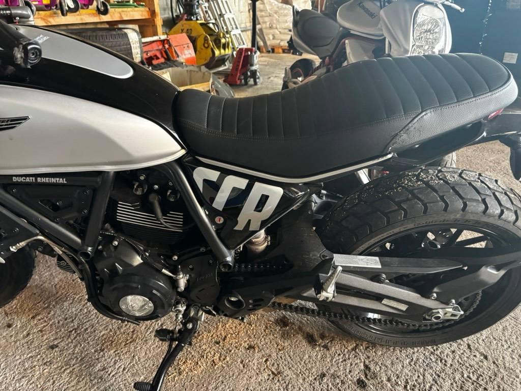 T10