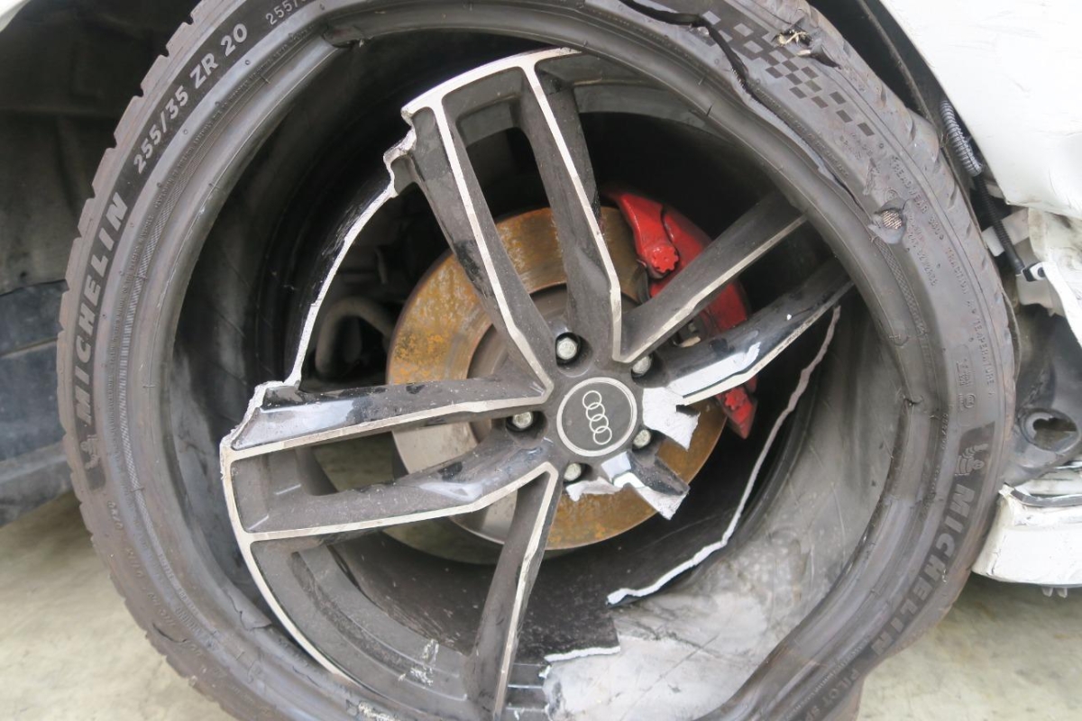 T18