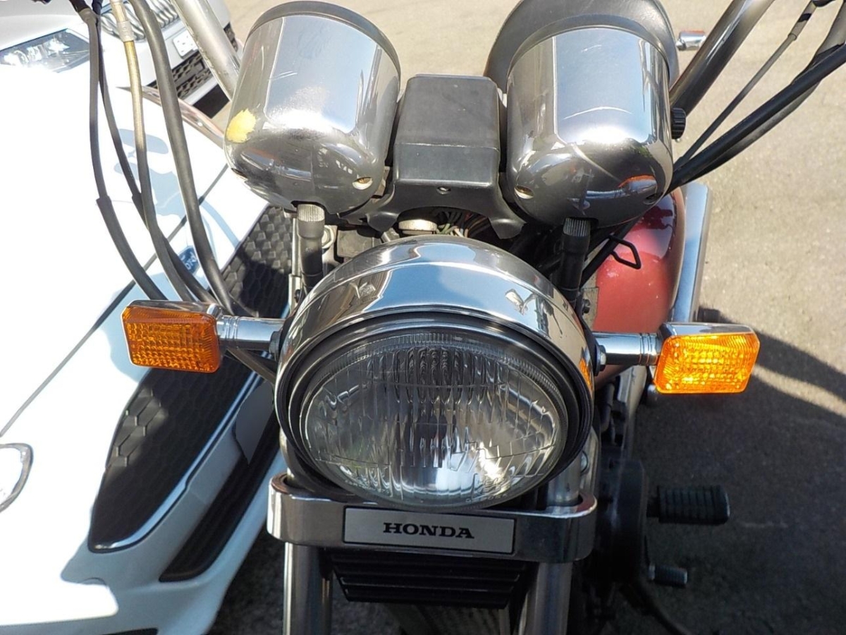 T7