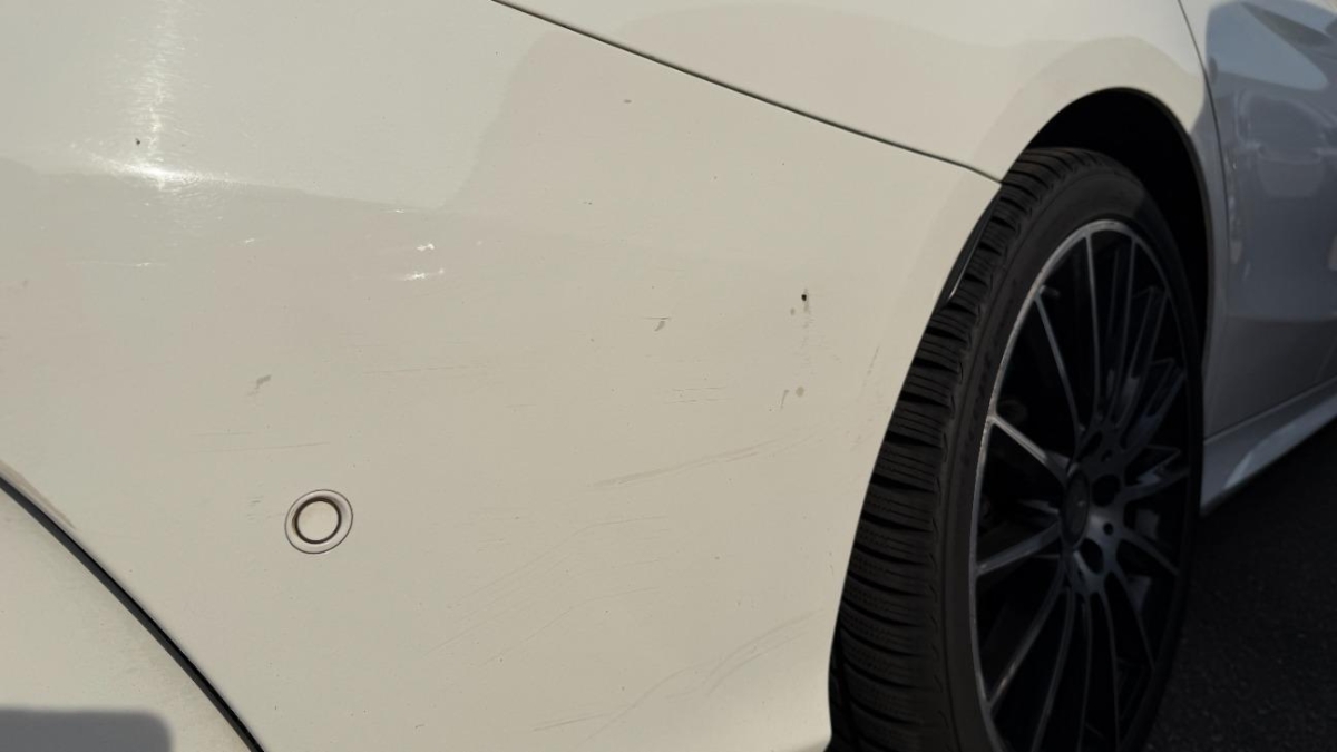 T18