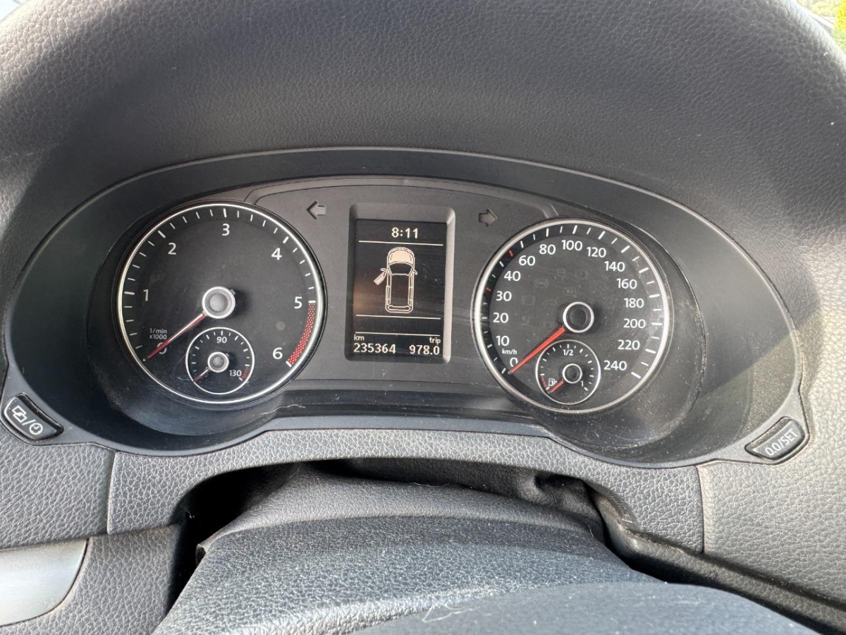 T9