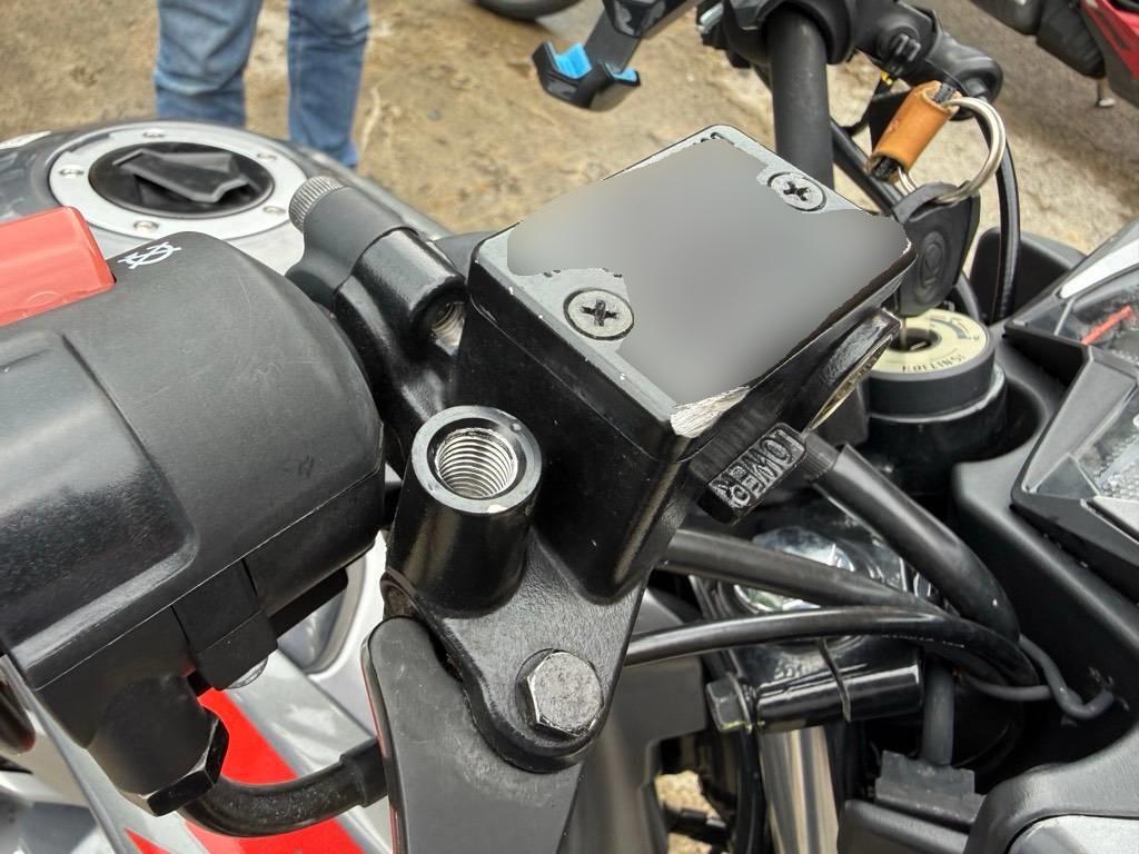 T9