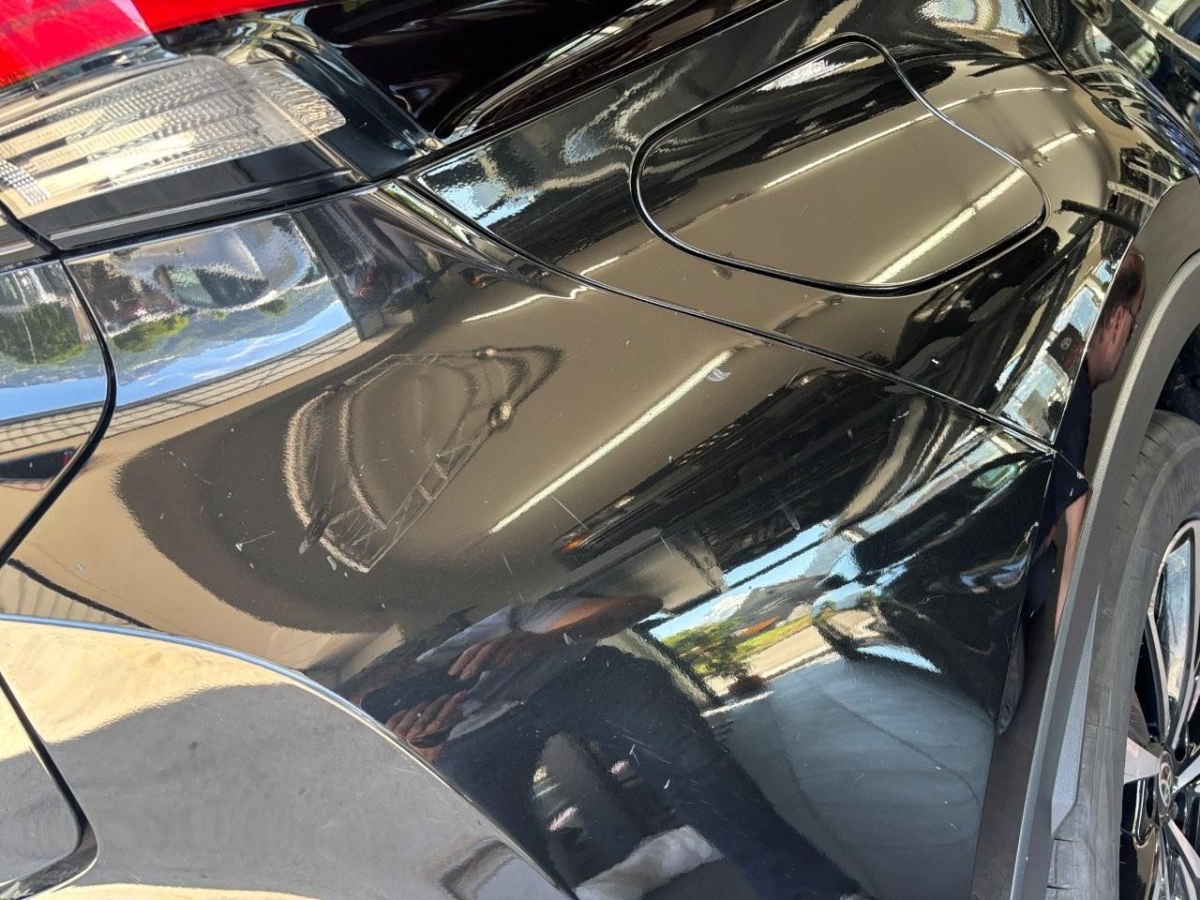 T8