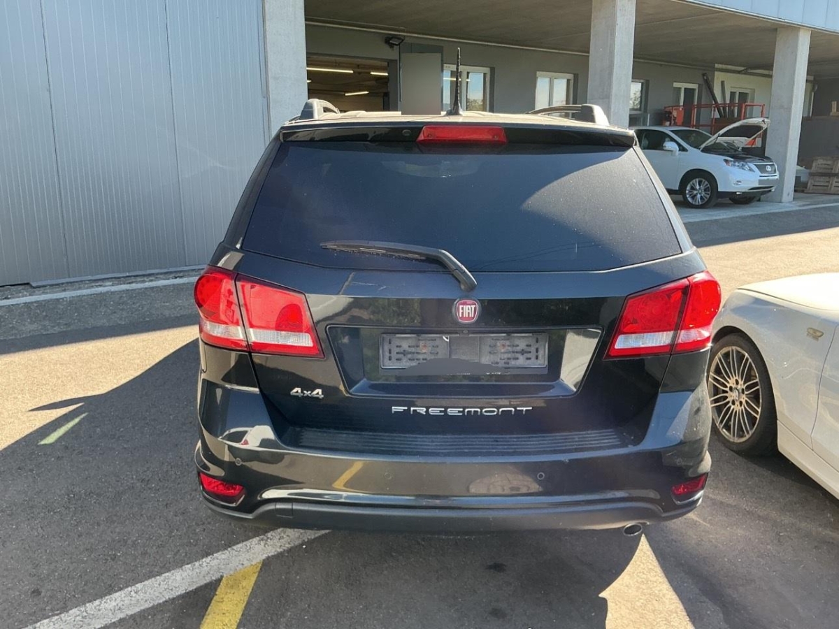 T3