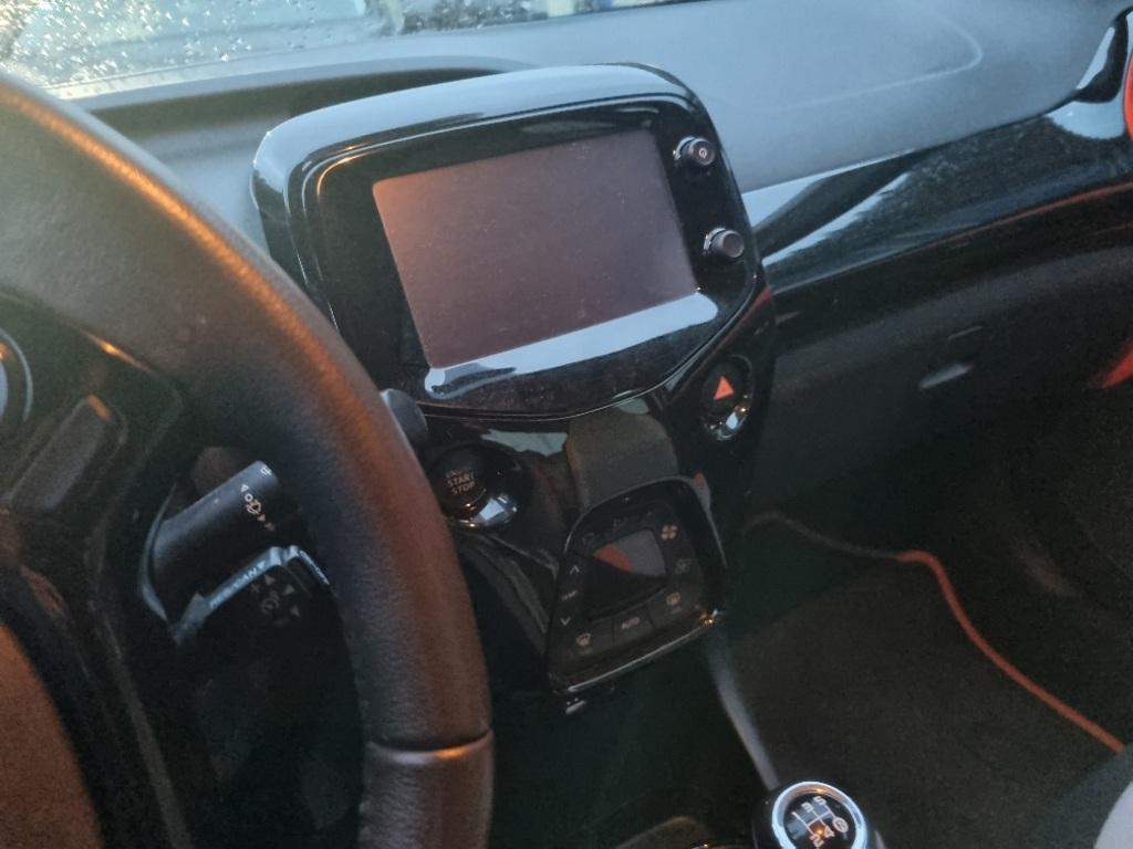 T11