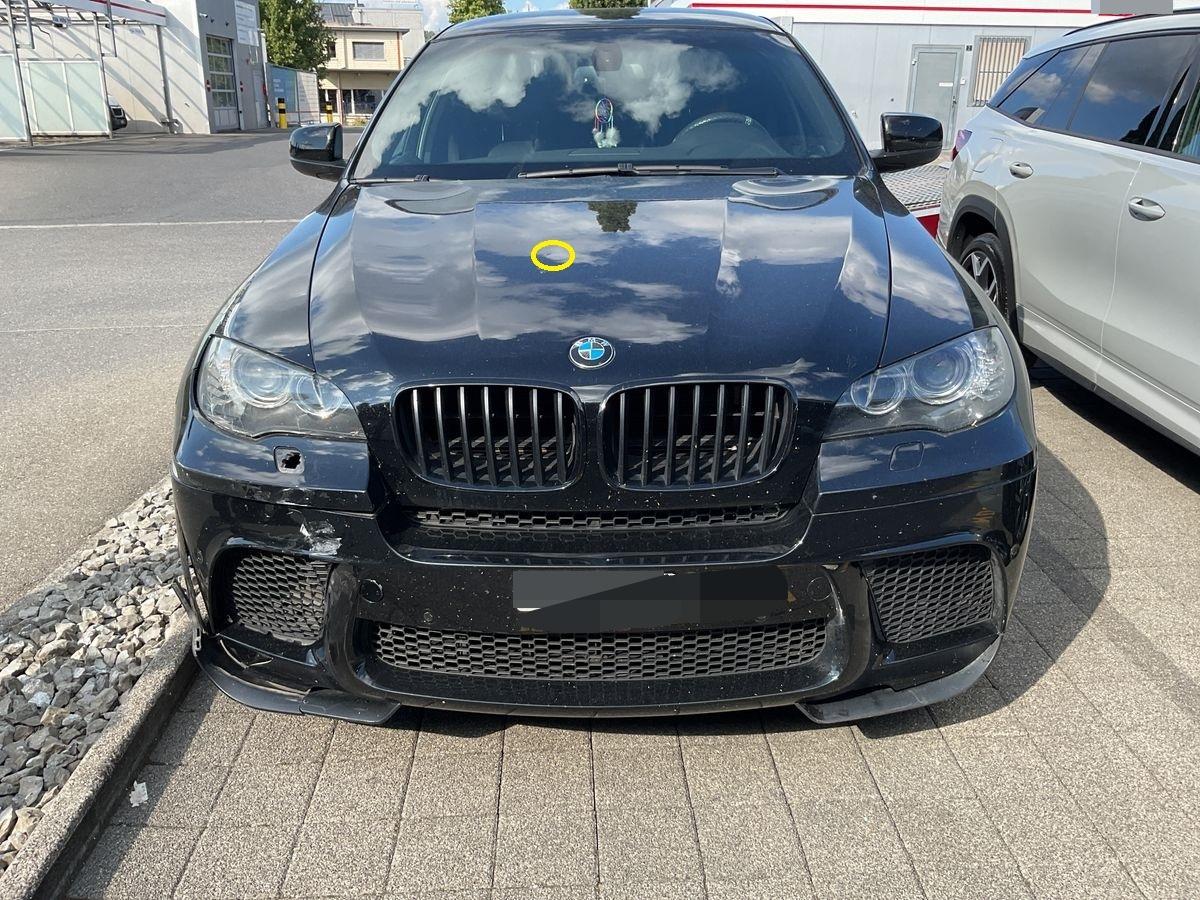 T10